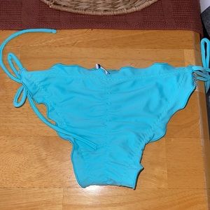 Scrunchbutt bikini bottom blue with hip ties size MD